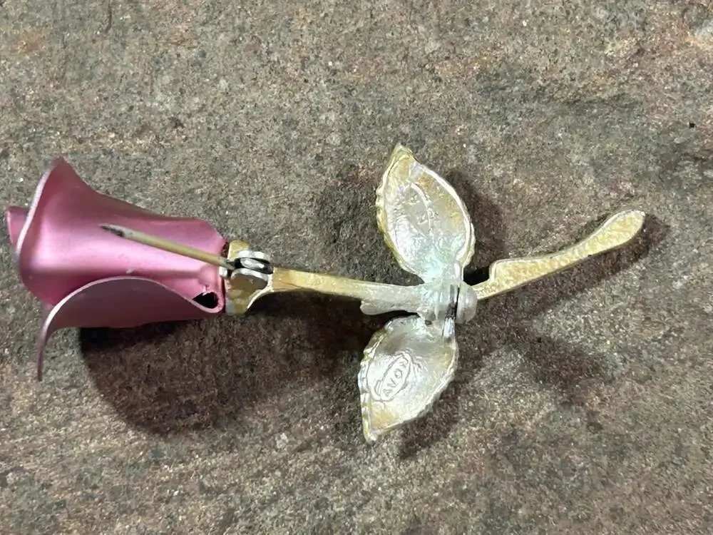 Vintage Avon Dusty Rose Pink Pin